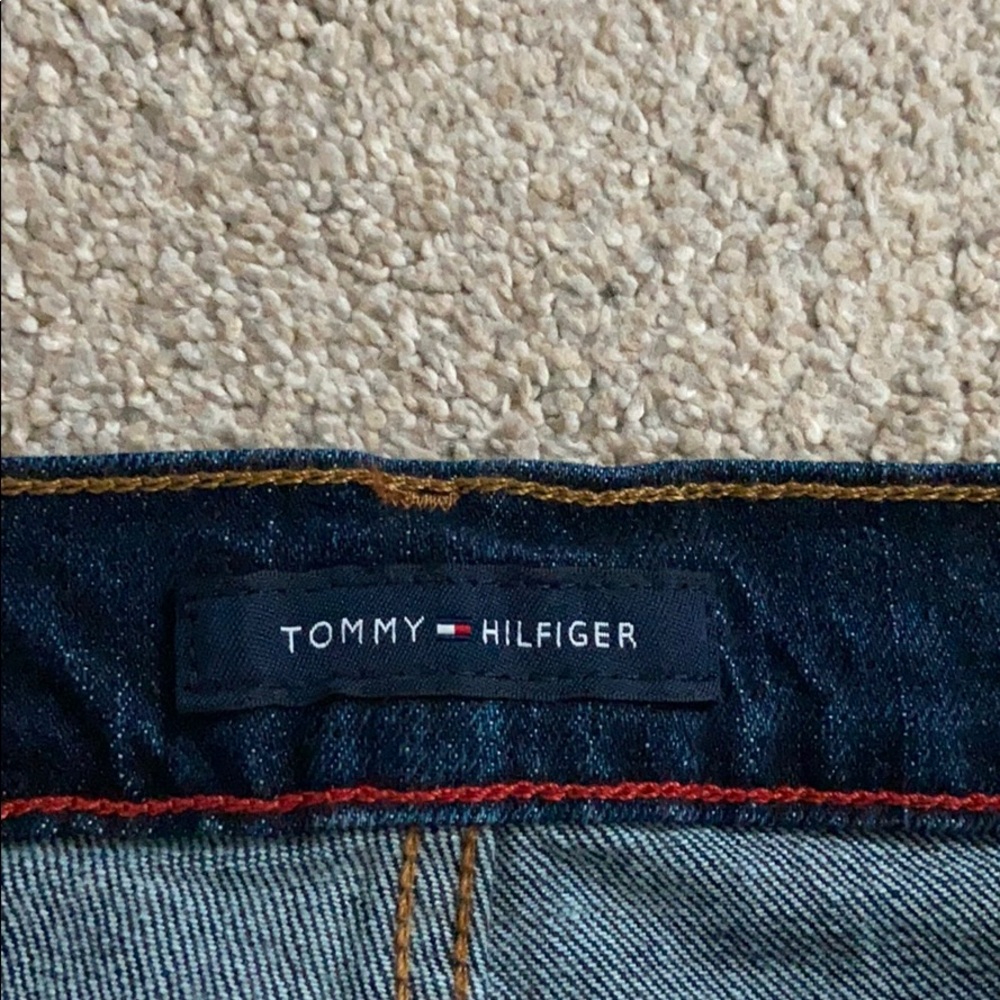 Tommy Hilfiger Men’s Straight Jeans